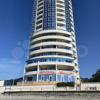 Продается 1-комнатная квартира, 55 м²