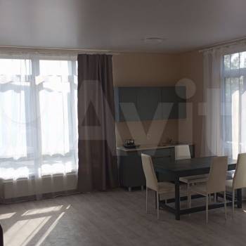 Сдается 1-комнатная квартира, 50 м²