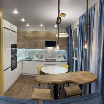 Продается 3-х комнатная квартира, 65,4 м²
