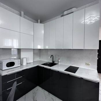 Продается 1-комнатная квартира, 32,8 м²