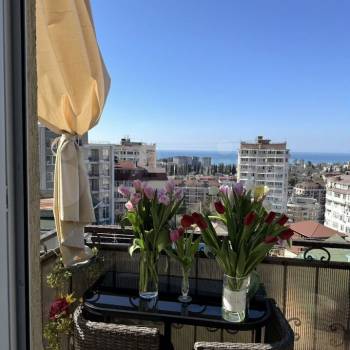 Продается 2-х комнатная квартира, 56,8 м²