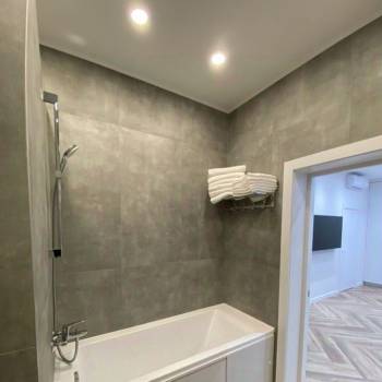 Сдается 2-х комнатная квартира, 82,1 м²