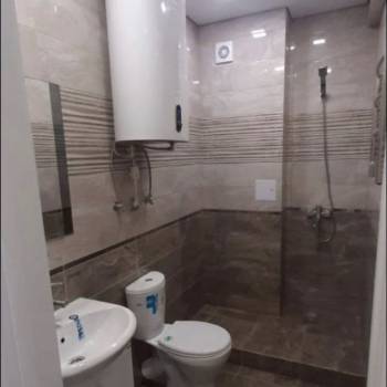 Продается 1-комнатная квартира, 40 м²