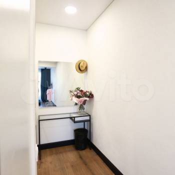 Продается 1-комнатная квартира, 30,4 м²