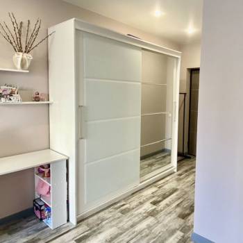 Продается 1-комнатная квартира, 37 м²