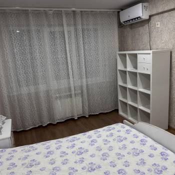 Сдается Многокомнатная квартира, 72 м²