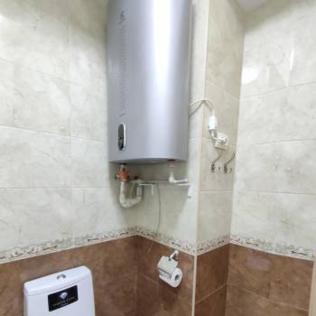 Продается 1-комнатная квартира, 42 м²