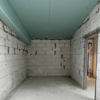 Продается 2-х комнатная квартира, 42 м²