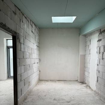 Продается 2-х комнатная квартира, 42 м²