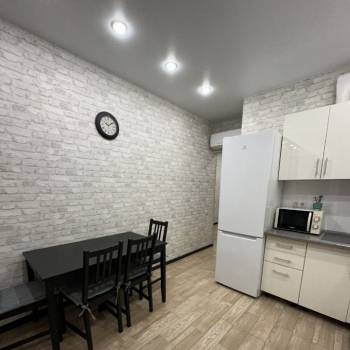 Сдается 2-х комнатная квартира, 56 м²