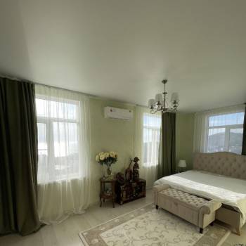 Продается Дом, 240 м²