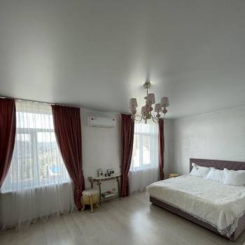 Продается Дом, 240 м²
