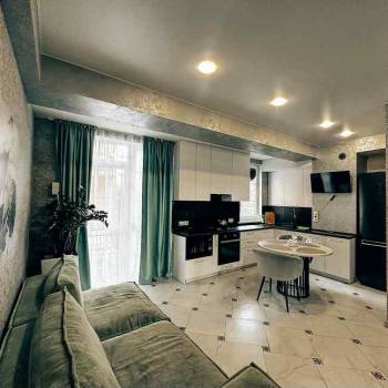 Сдается 2-х комнатная квартира, 62 м²