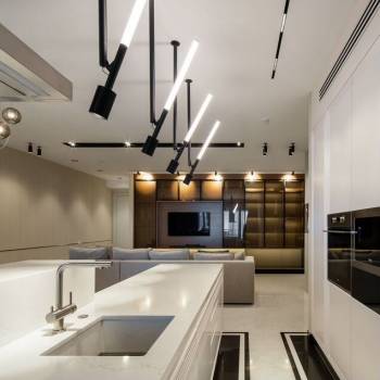 Сдается Многокомнатная квартира, 320 м²