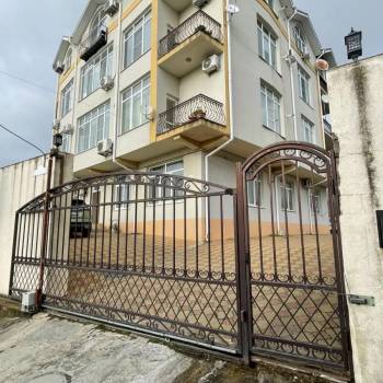 Сдается 1-комнатная квартира, 50 м²
