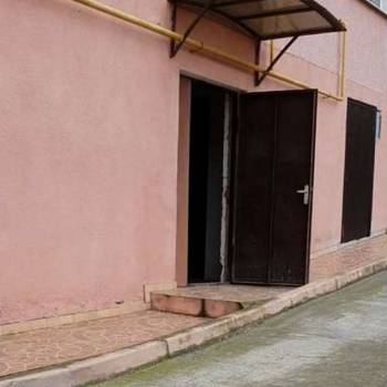 Продается 1-комнатная квартира, 87 м²