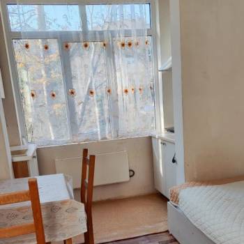 Сдается 1-комнатная квартира, 18 м²