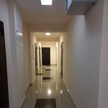 Продается 1-комнатная квартира, 32 м²