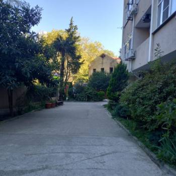 Продается 1-комнатная квартира, 32 м²