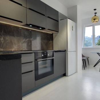 Сдается 2-х комнатная квартира, 64 м²