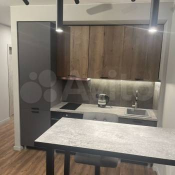 Сдается 1-комнатная квартира, 40 м²