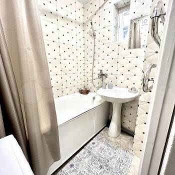 Сдается Многокомнатная квартира, 65 м²