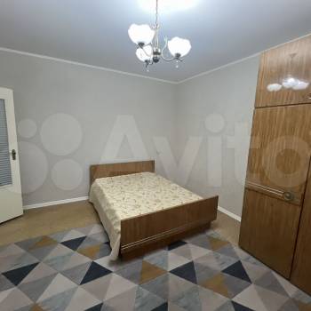 Сдается Многокомнатная квартира, 65 м²