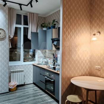 Продается Многокомнатная квартира, 55,9 м²