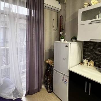Продается 1-комнатная квартира, 28 м²