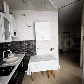 Продается 1-комнатная квартира, 28 м²