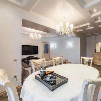 Сдается Многокомнатная квартира, 130 м²