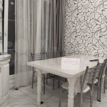 Продается 3-х комнатная квартира, 53 м²