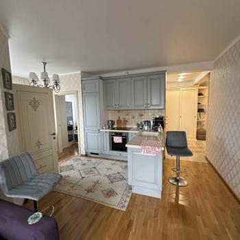 Продается 3-х комнатная квартира, 62 м²