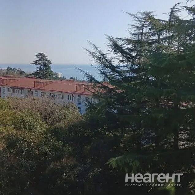 Продаю 2-к квартиру, Бытха, ул. Ворошиловская, хозяин