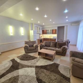 Сдается Многокомнатная квартира, 90 м²