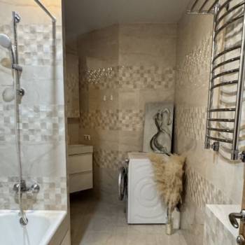 Сдается 2-х комнатная квартира, 89 м²