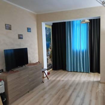 Продается 1-комнатная квартира, 34 м²