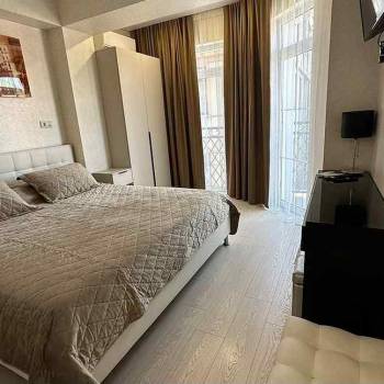 Сдается 1-комнатная квартира, 38 м²