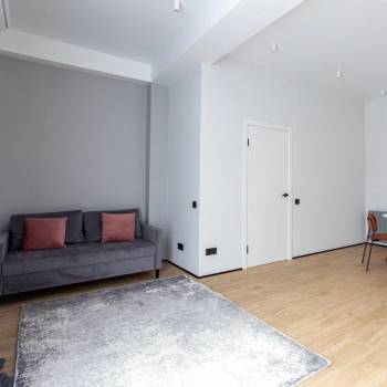 Продается 2-х комнатная квартира, 55 м²