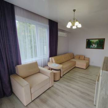 Продается 2-х комнатная квартира, 42 м²