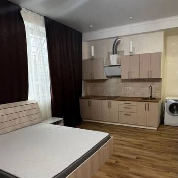 Сдается 1-комнатная квартира, 35 м²