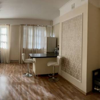 Продается 1-комнатная квартира, 34 м²
