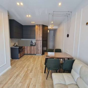 Продается 2-х комнатная квартира, 60 м²