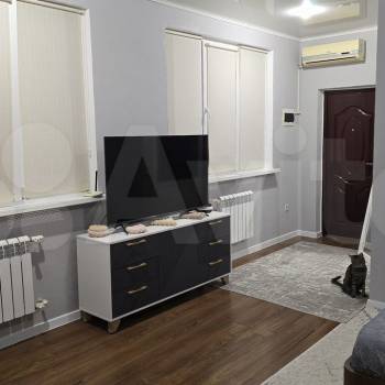 Продается 1-комнатная квартира, 37 м²