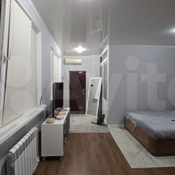Продается 1-комнатная квартира, 37 м²