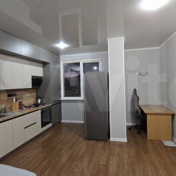 Продается 1-комнатная квартира, 37 м²