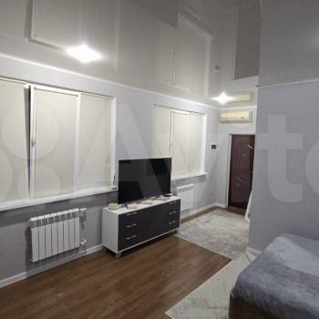 Продается 1-комнатная квартира, 37 м²