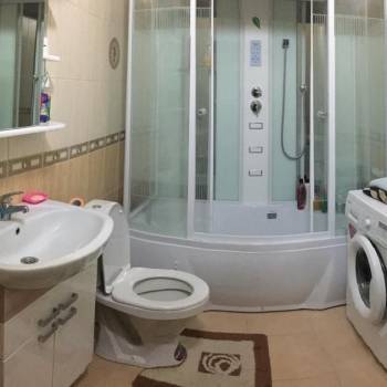 Продается 1-комнатная квартира, 45 м²