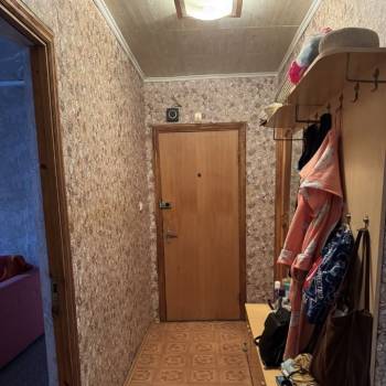 Продается Многокомнатная квартира, 84 м²