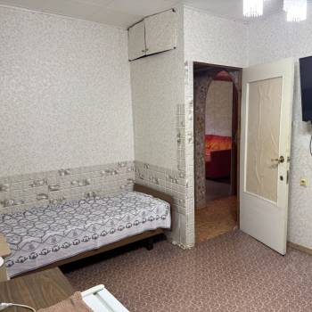 Продается Многокомнатная квартира, 84 м²